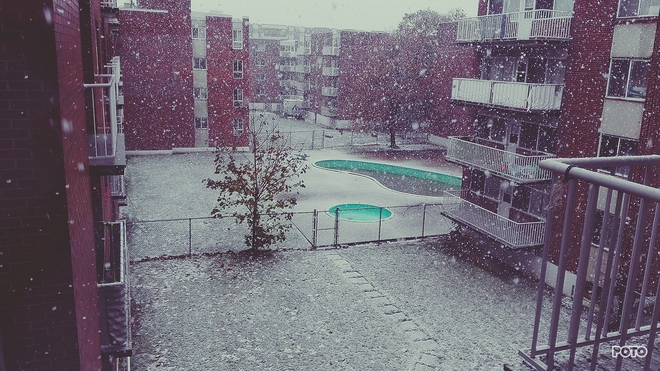 La neiges est arrivÃ© Saint-Laurent, QC
