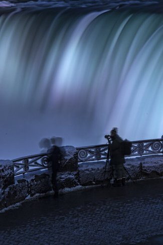 Frozen Falls Niagara Falls, ON