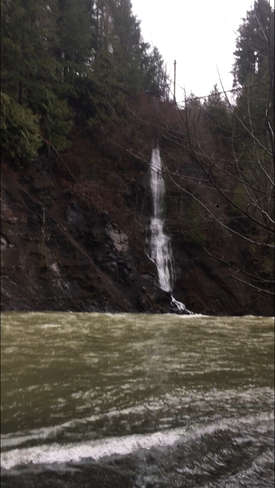 Chemainus river lil waterfall! Chemainus, British Columbia, CA