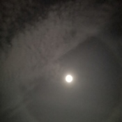 arc en ciel de lune