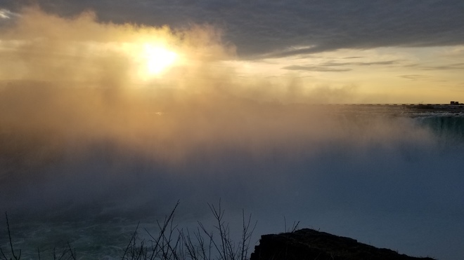 A terrific Thursday at the brink of Niagara Falls Niagara Falls, ON