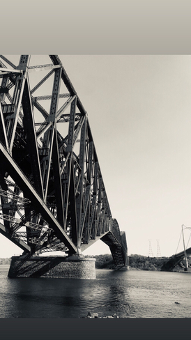 Pont de qu'avec en noir et blanc Lévis, Québec, CA