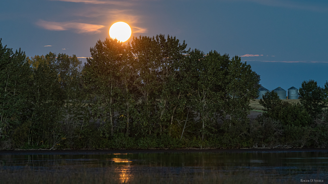 Harvest moon Red Deer, Alberta, CA