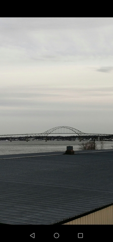 le pont et rivière Miramichi Miramichi, NB