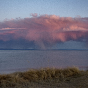 Cumulus rosés au dessus de Baie-Saint-Paul , le 8 mai 2020 par Chantal Beaulieu