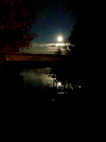 Lune d’octobre Bowman, Québec, CA