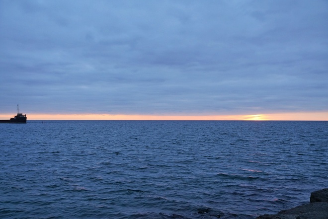 sunrise at the blue lake Ontario Mississauga, ON