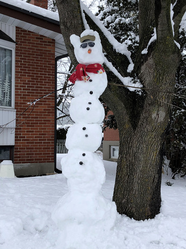 A Very Tall Snowman Dollard-des-Ormeaux, QC