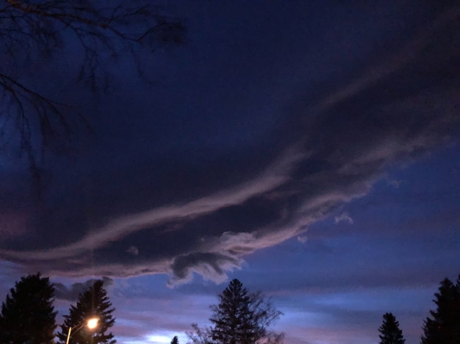 Cool cloud ! Picture Butte, Alberta, CA
