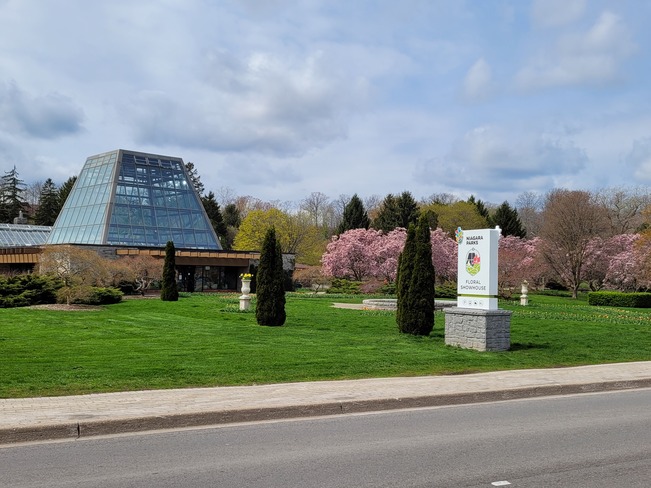 Niagara Park's, Floral Showhouse Niagara Falls, ON