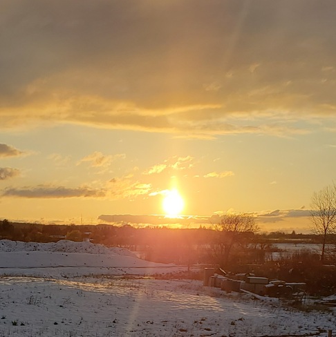 snow sunset Welland, ON