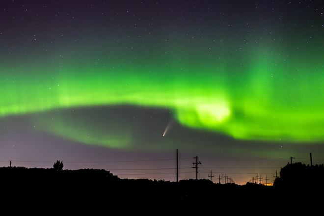 Aurora x NEOWISE Brandon, Manitoba, CA