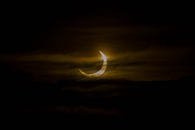 Eclipse solaire..... Brossard, QC