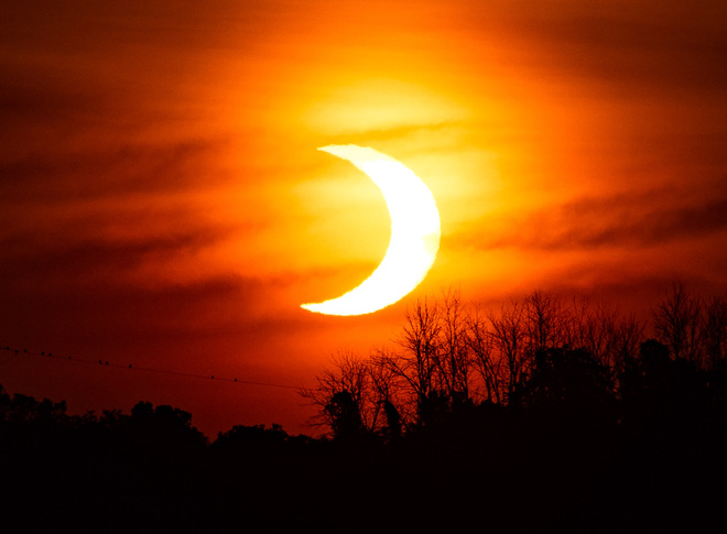 Solar eclipse Simcoe, ON