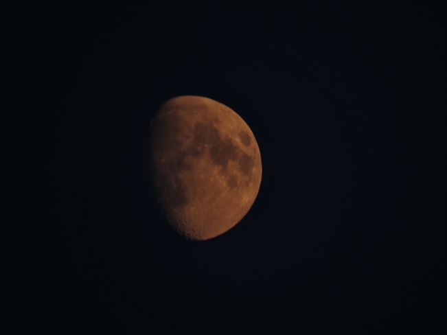 Lune rouge Saint-Hubert, Québec, CA