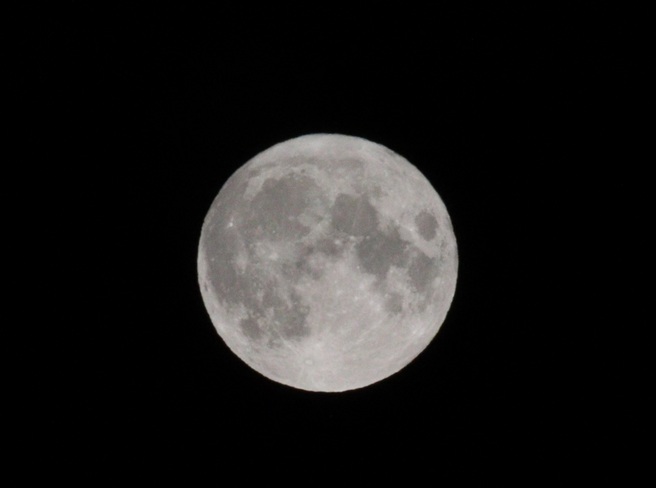 La lune du tonnerre Saint-Frédéric, QC