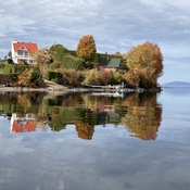Image d&#39;automne sur le Grand Lac St-François à lambton