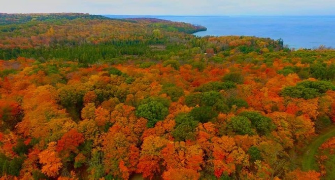 Lake Manitou Autumn Colours Manitoulin Island, Ontario