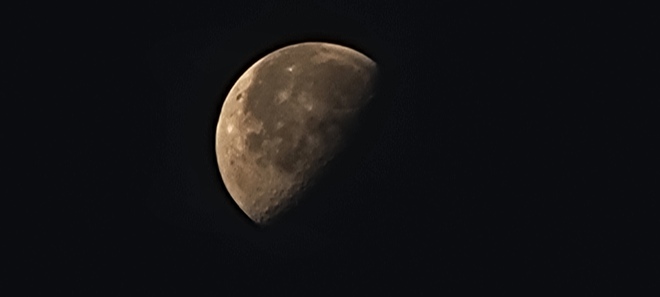 lune La Tuque, QC