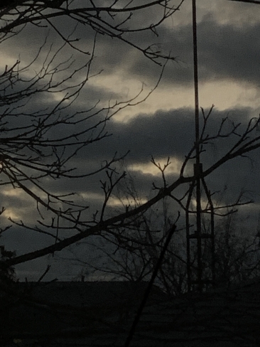 Ominous sky Etobicoke, Ontario, CA