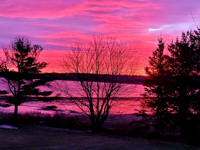 Red Sky in the Morning Tatamagouche, NS