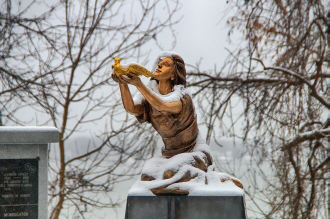 Catching the snow today Belleville Cemetery, Dundas Street West, Belleville, ON