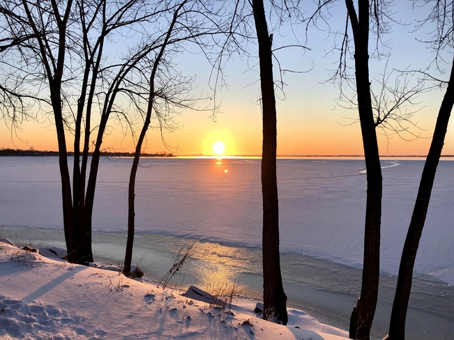 Sunset in the cold!! Dorval, Quebec, CA