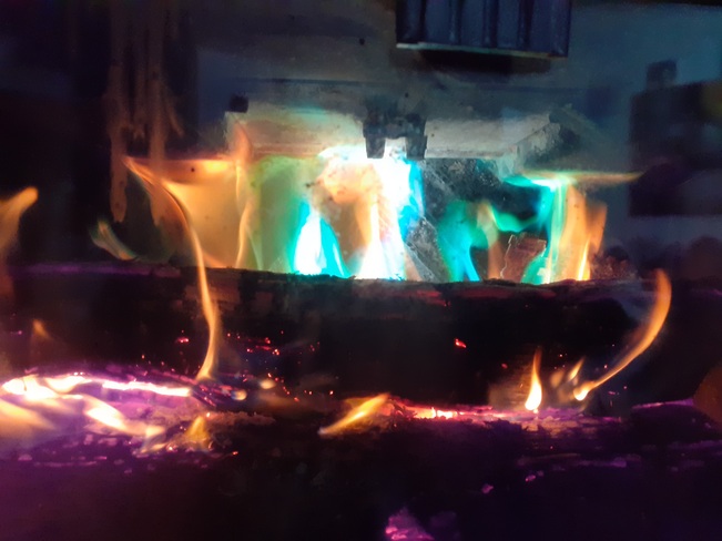 fais du feu dans la cheminée Auribeau-sur-Siagne, PAC