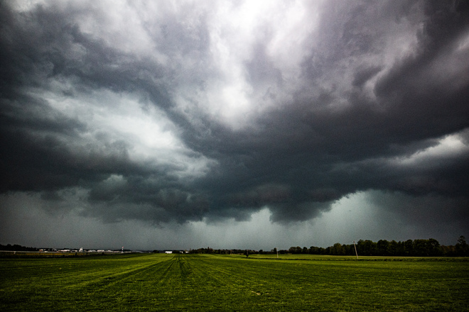 May 21,132kmh wind,storm taken at airport in waterloo Kitchener, ON