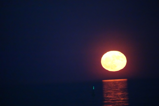 Super Full Moon Rising over Lake Ontario Oshawa, ON
