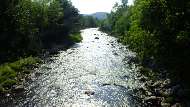 A river runs through it Littleton, New Hampshire, US
