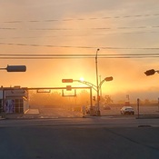 Soleil et brouillard