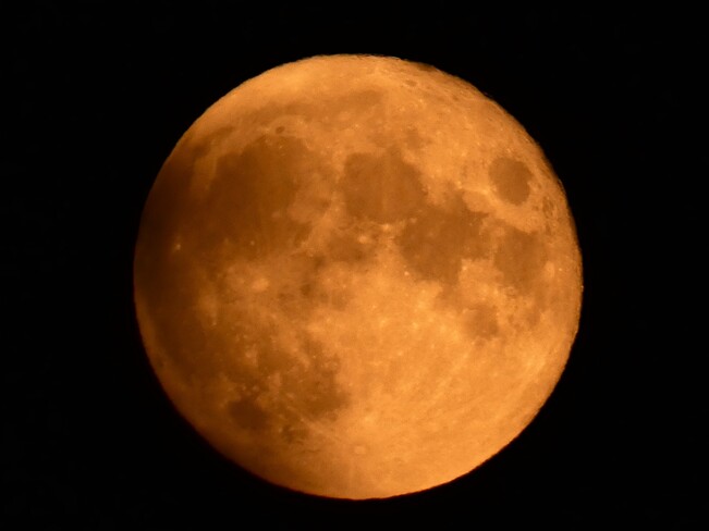 Pleine Lune à 2400 mm
