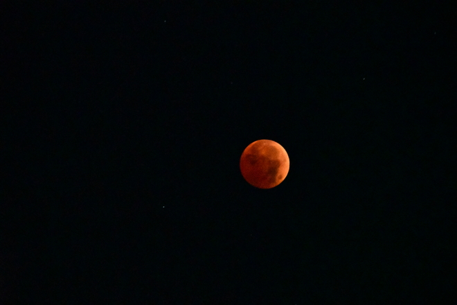 Blood Moon Hastings, Ontario, CA