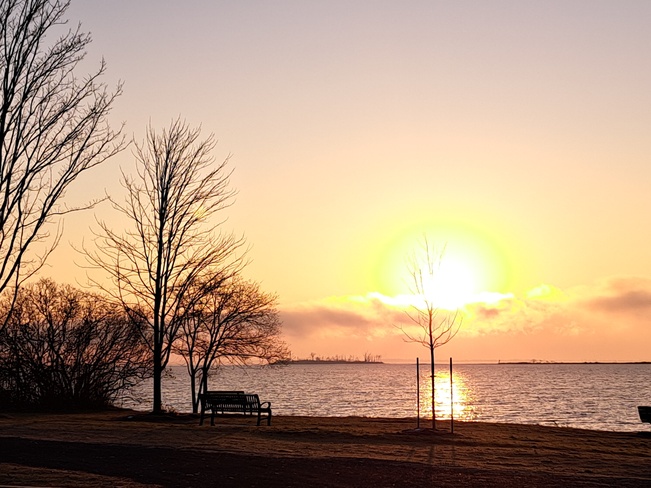 beautiful sunrise 🌅 Amherstview, ON
