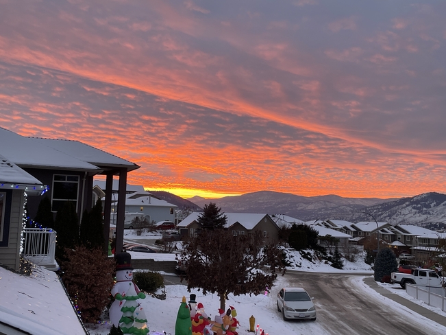 Winter sunset Vernon, British Columbia | V1T 7M6