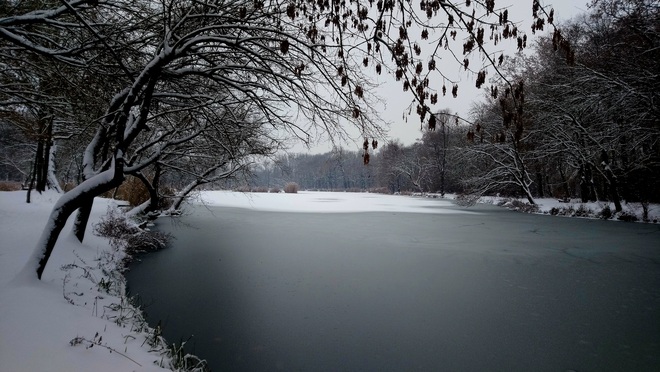 Winter lake Vác, PE