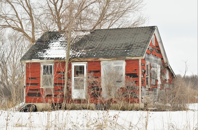 abandoned house in snow Lambton County, ON