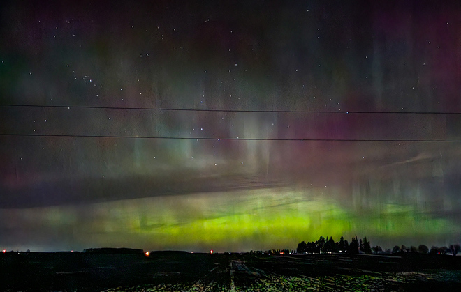 Northern Lights over Oxford County Ontario Woodstock, ON