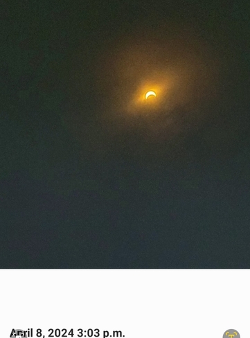 Beautiful solar eclipse Hamilton, ON