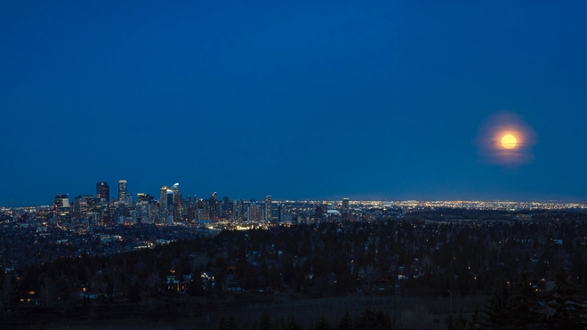 Pink Moon, Downtown Calgary Calgary, Alberta, CA
