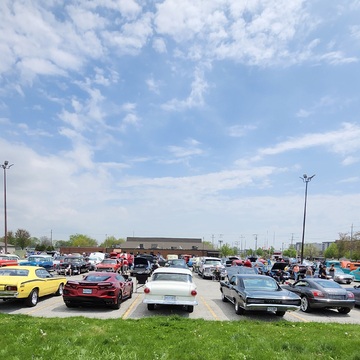 perfect weather for a car show