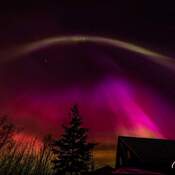 Arched northern lights