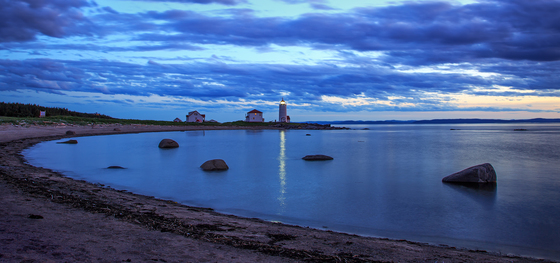 ÃŽle Verte lighthouse at dusk