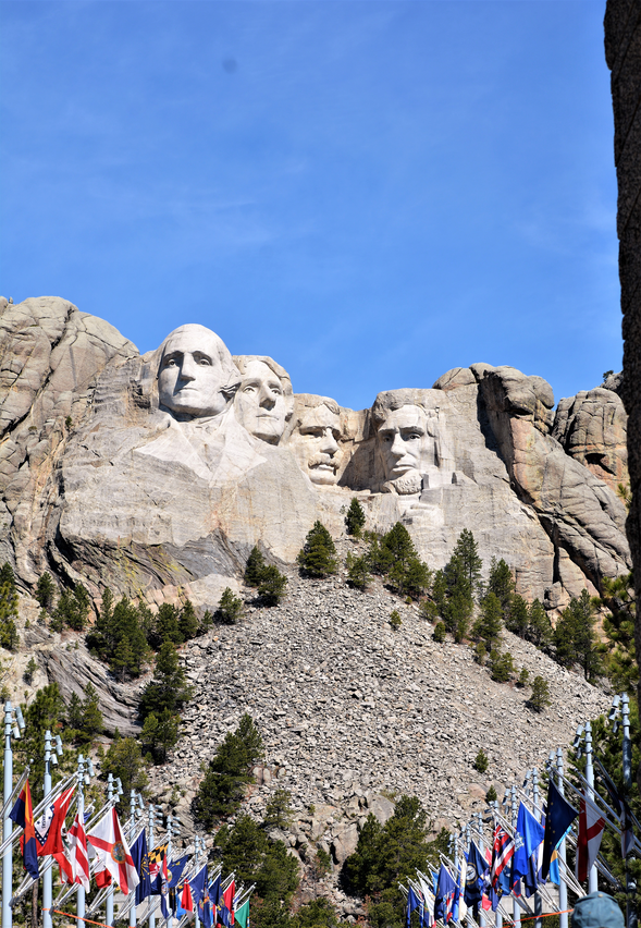 Mount Rushmore National Monument 